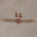 Classic Peacock Pearls Choker