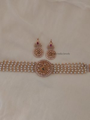 Classic Peacock Pearls Choker