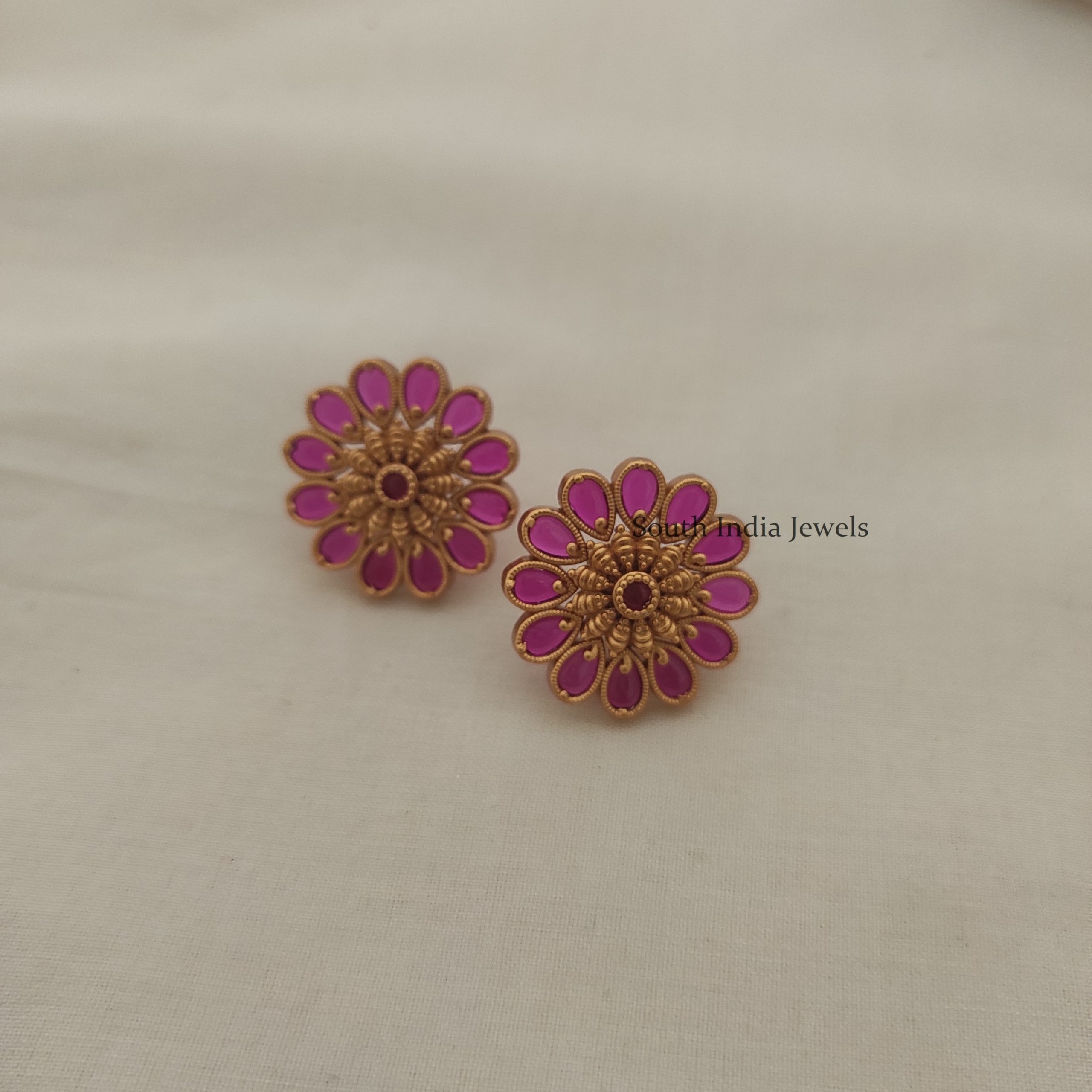 Flower Design Kemp Stone Ear Studs - South India Jewels