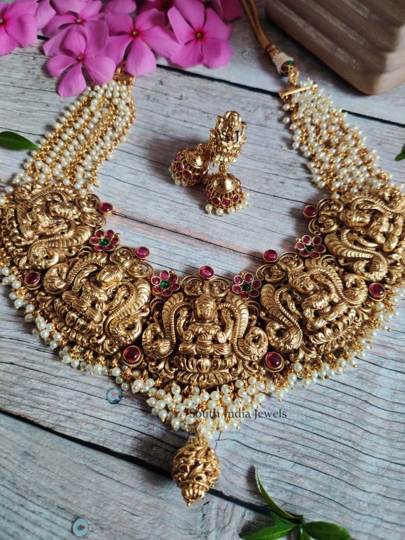 Grand Nagas Lakshmi Pearl Necklace.. (2)