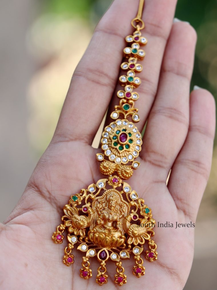 Lakshmi-And-Peacock-Maang-Tikka