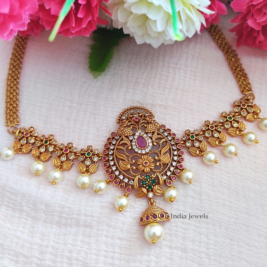 Matte Finish High Neck Flower Choker Set