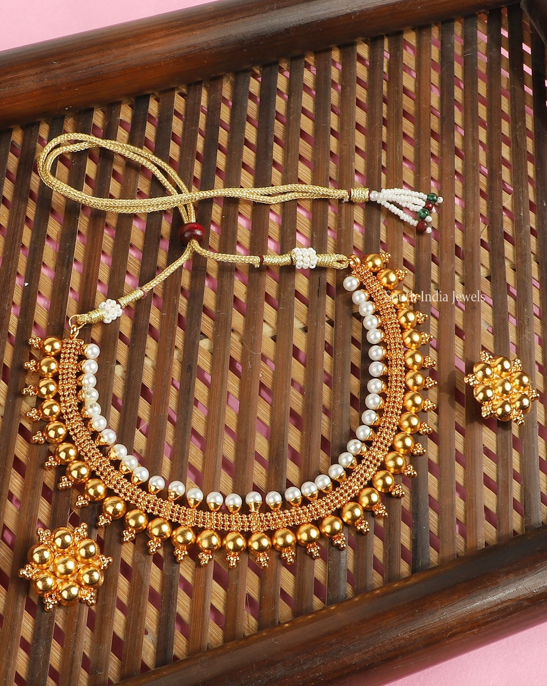 Trendy Gold Finish Necklace