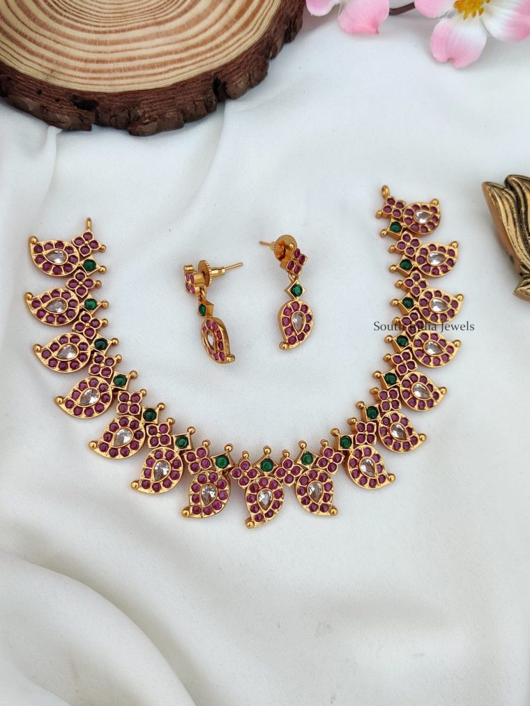 Traditional Mango Design Necklace