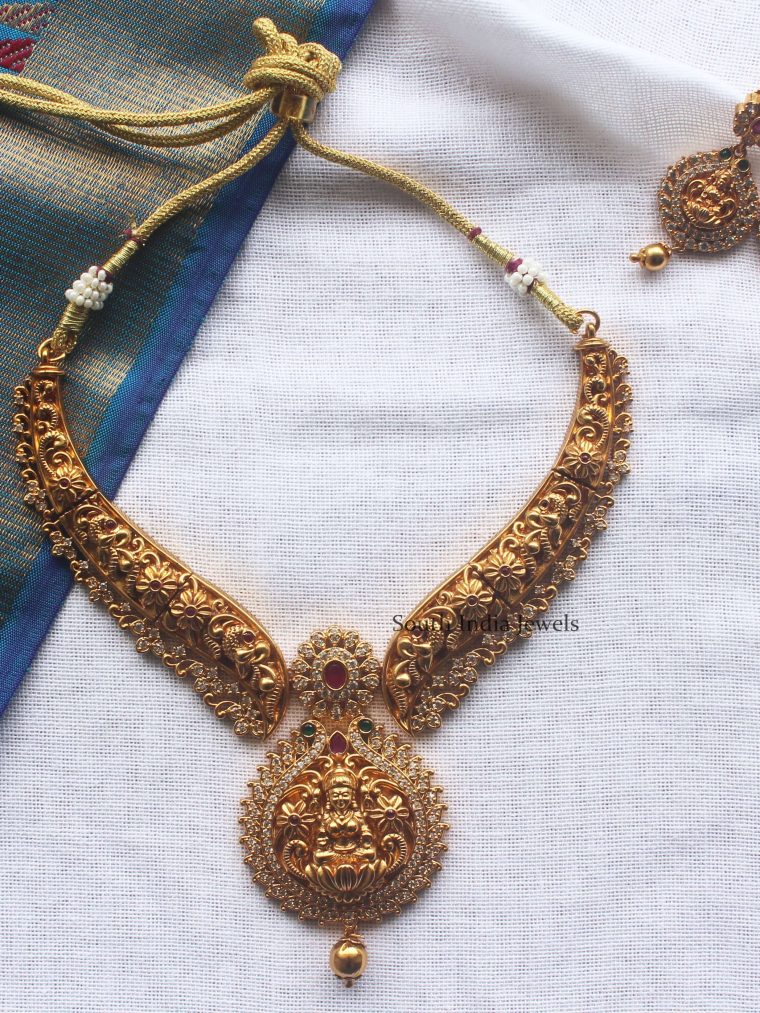 Elegant Lakshmi Temple Necklace