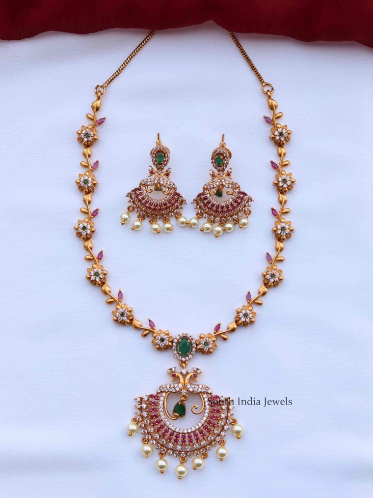 Floral Peacock Design Necklace (3)