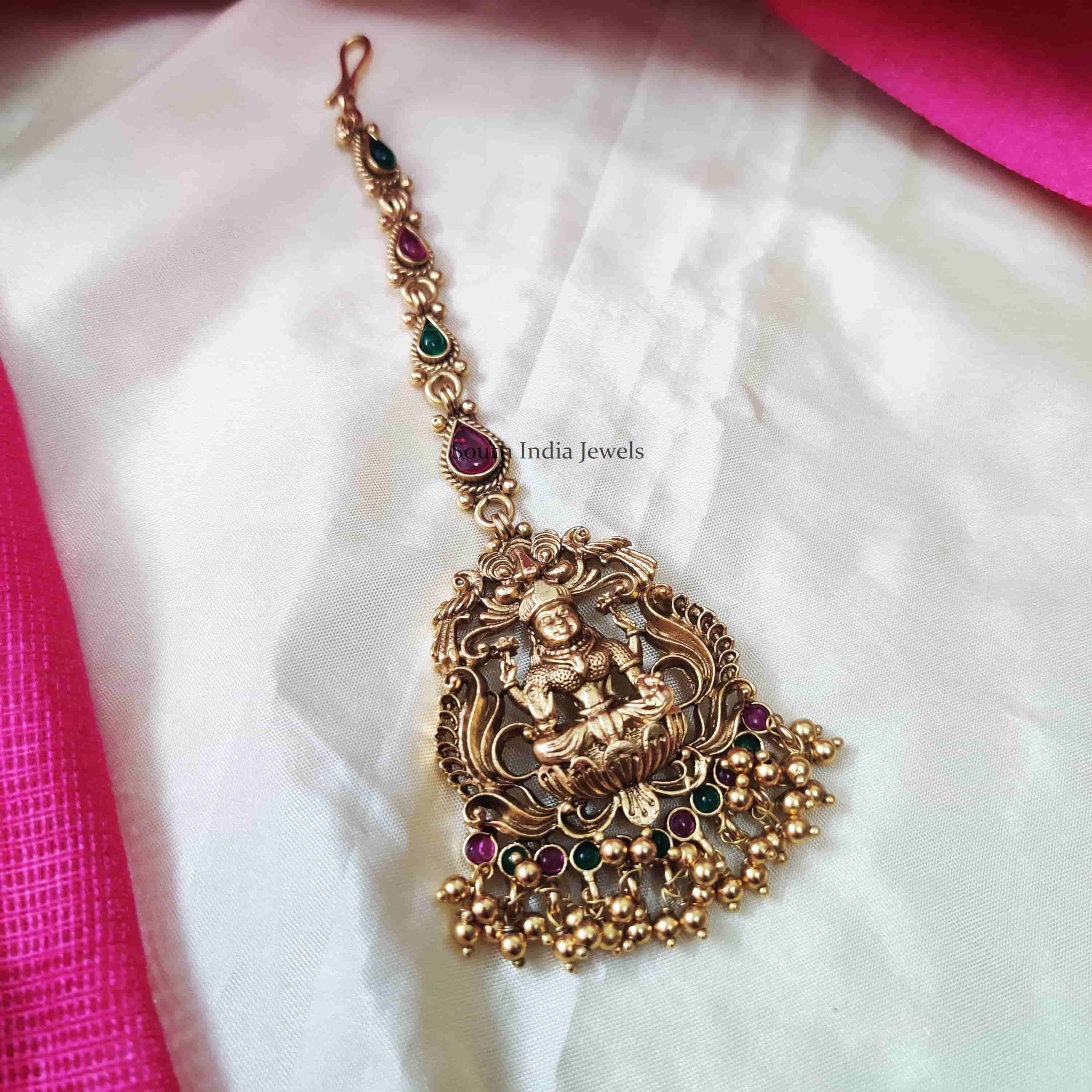 Golden Beads Lakshmi Maang Tikka (2)