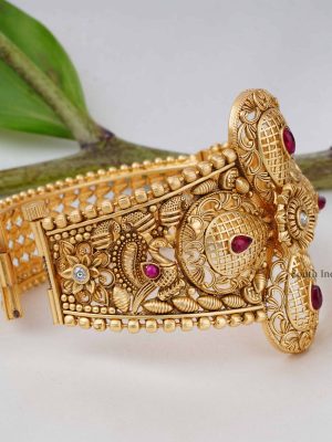 Grand Broad Flower Hand Cuff Bangle (2)