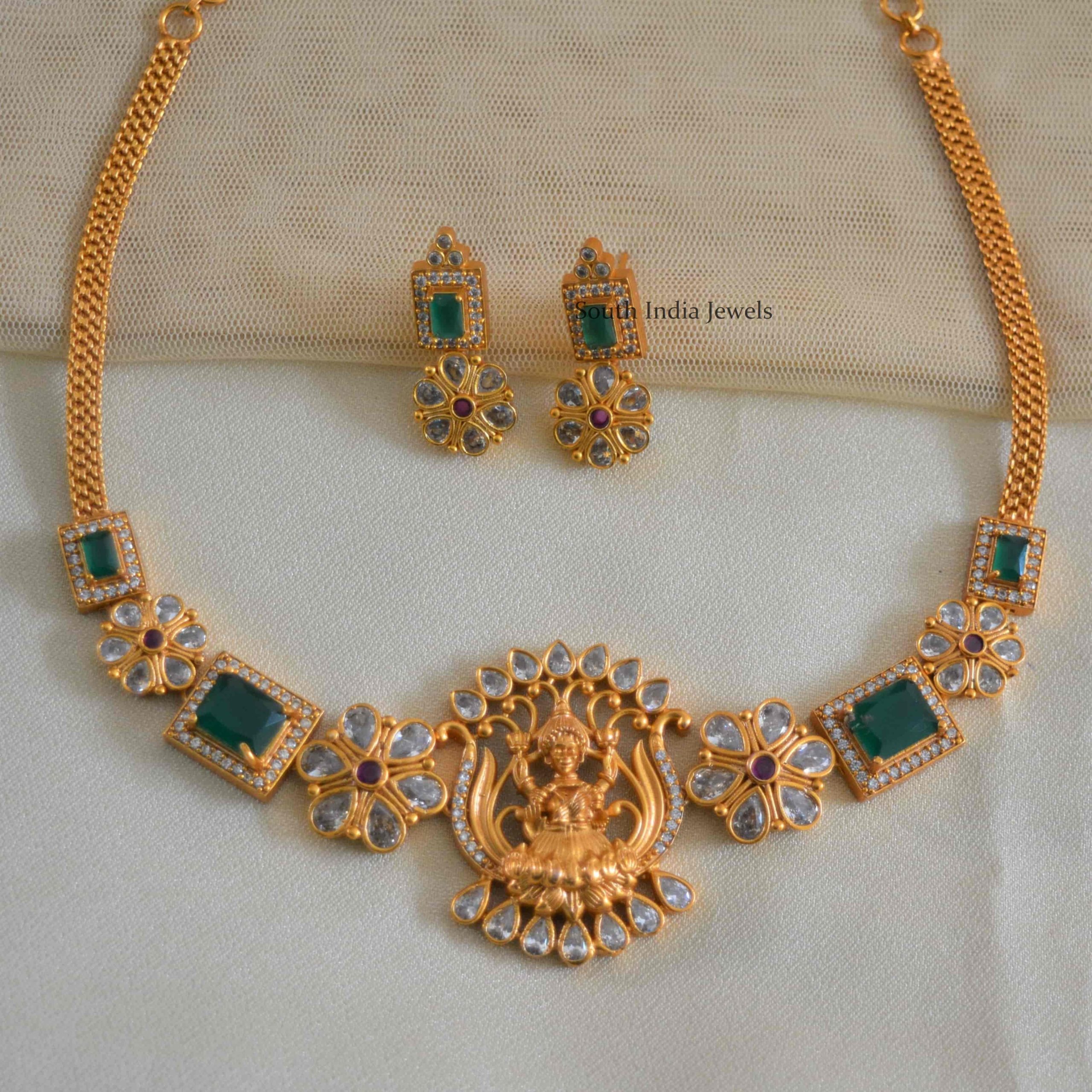 Lotus Design Green Stone Necklace