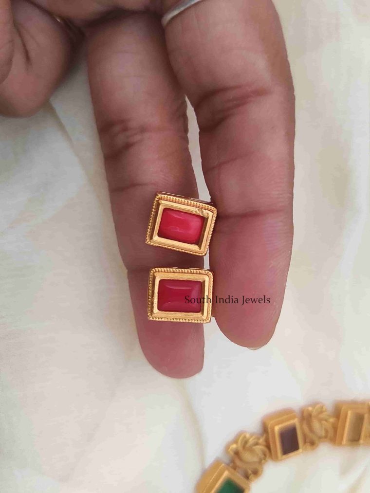 Navarathna Square Swan Necklace (3)