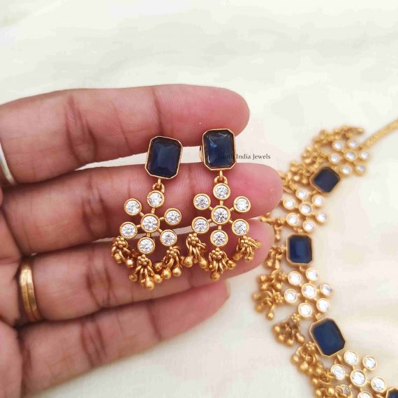 Royal Blue Stone Floral Loreal Necklace (2)