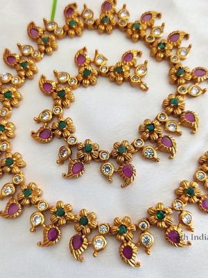Simple and Trendy Long Necklace.