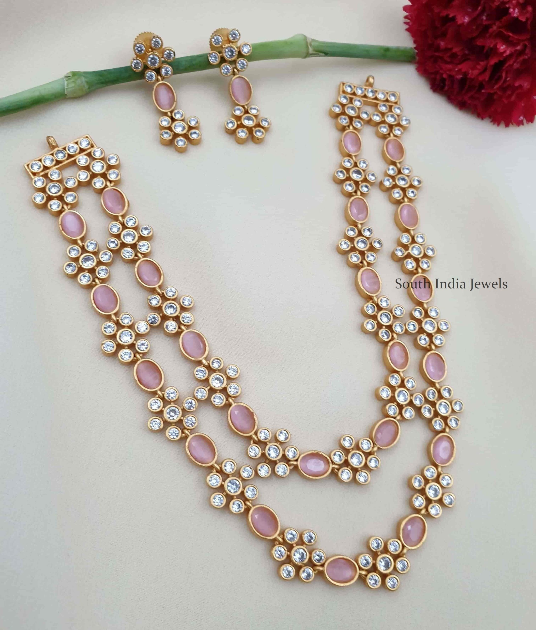 Two Layer Floral Design Necklace (2)