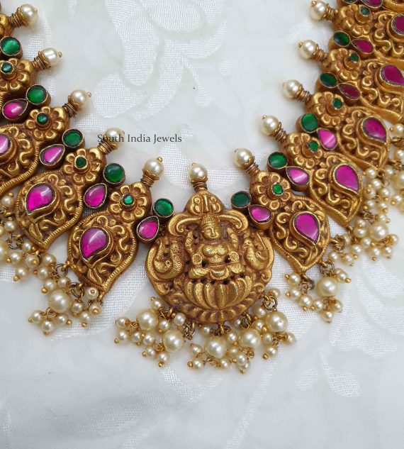 Uniquely Crafted Lakshmi Necklace Set