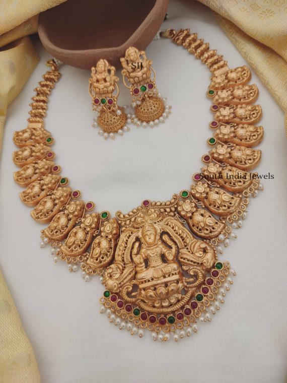 Attractive Lakshmi Mango Design Necklace