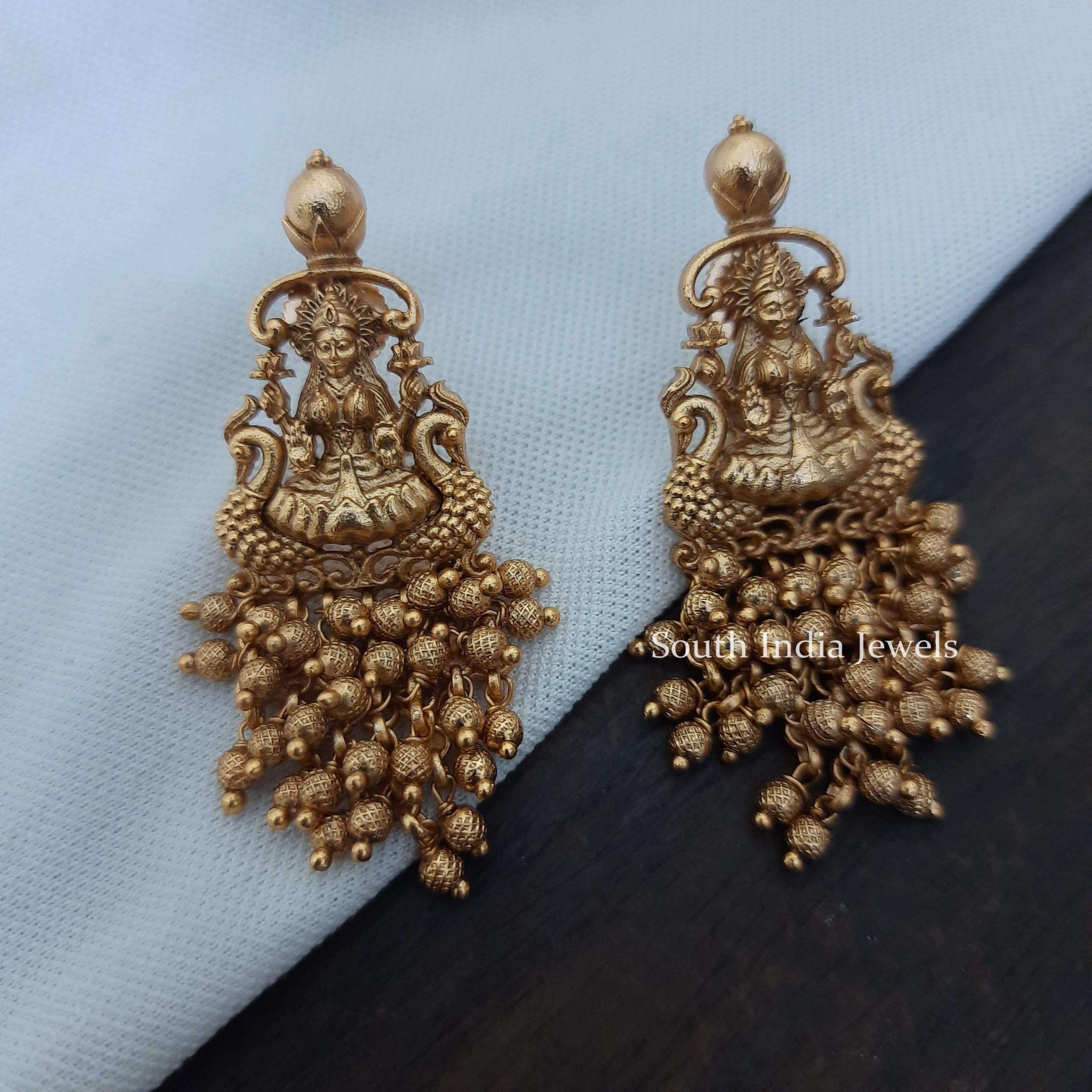 Beautiful Lakshmi pearl Earrings (3)
