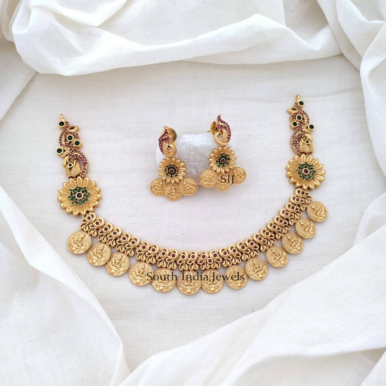 Elegant Lakshmi Coin Design Necklace