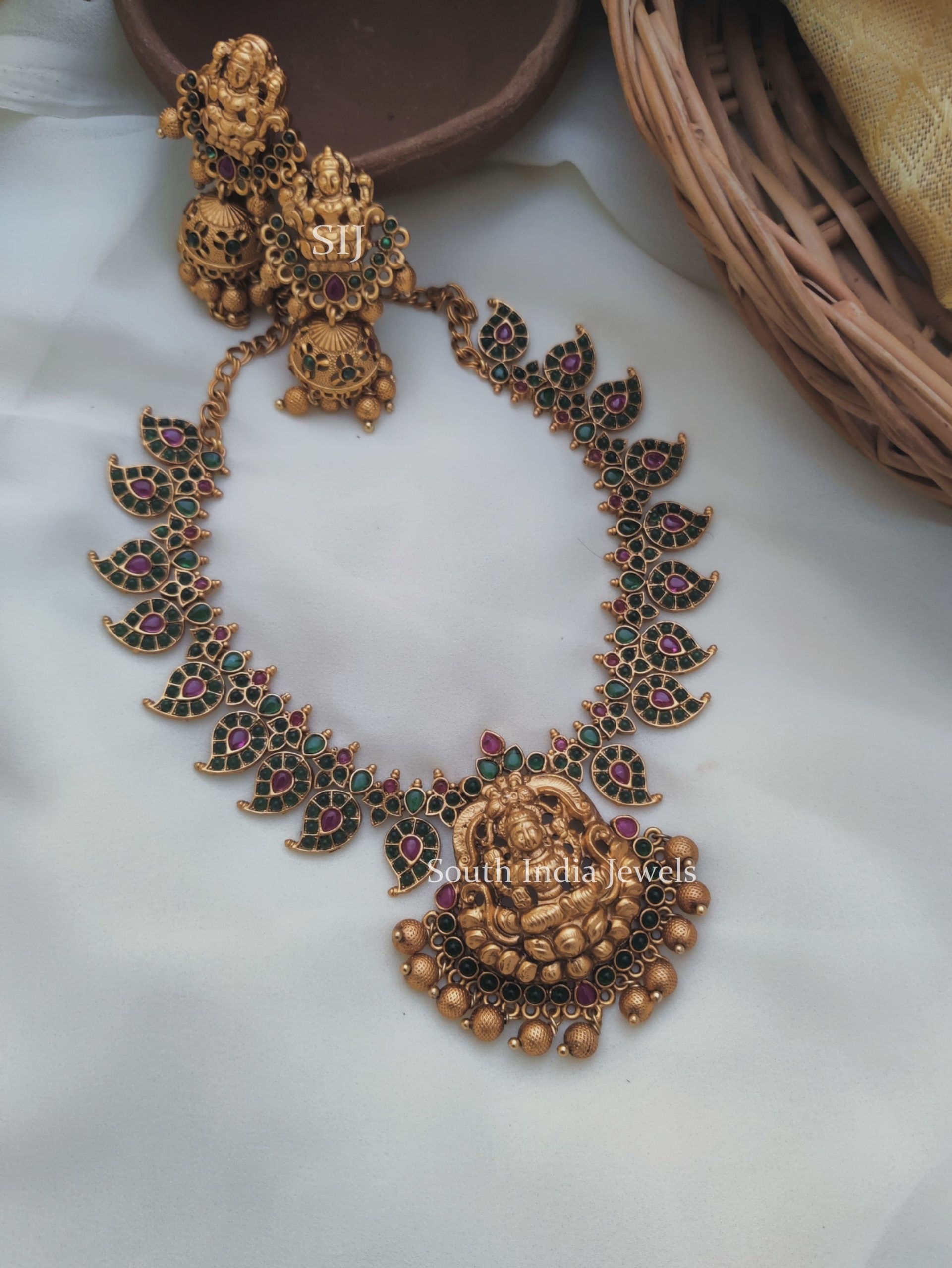Exquisite Lakshmi Green Kemp Necklace