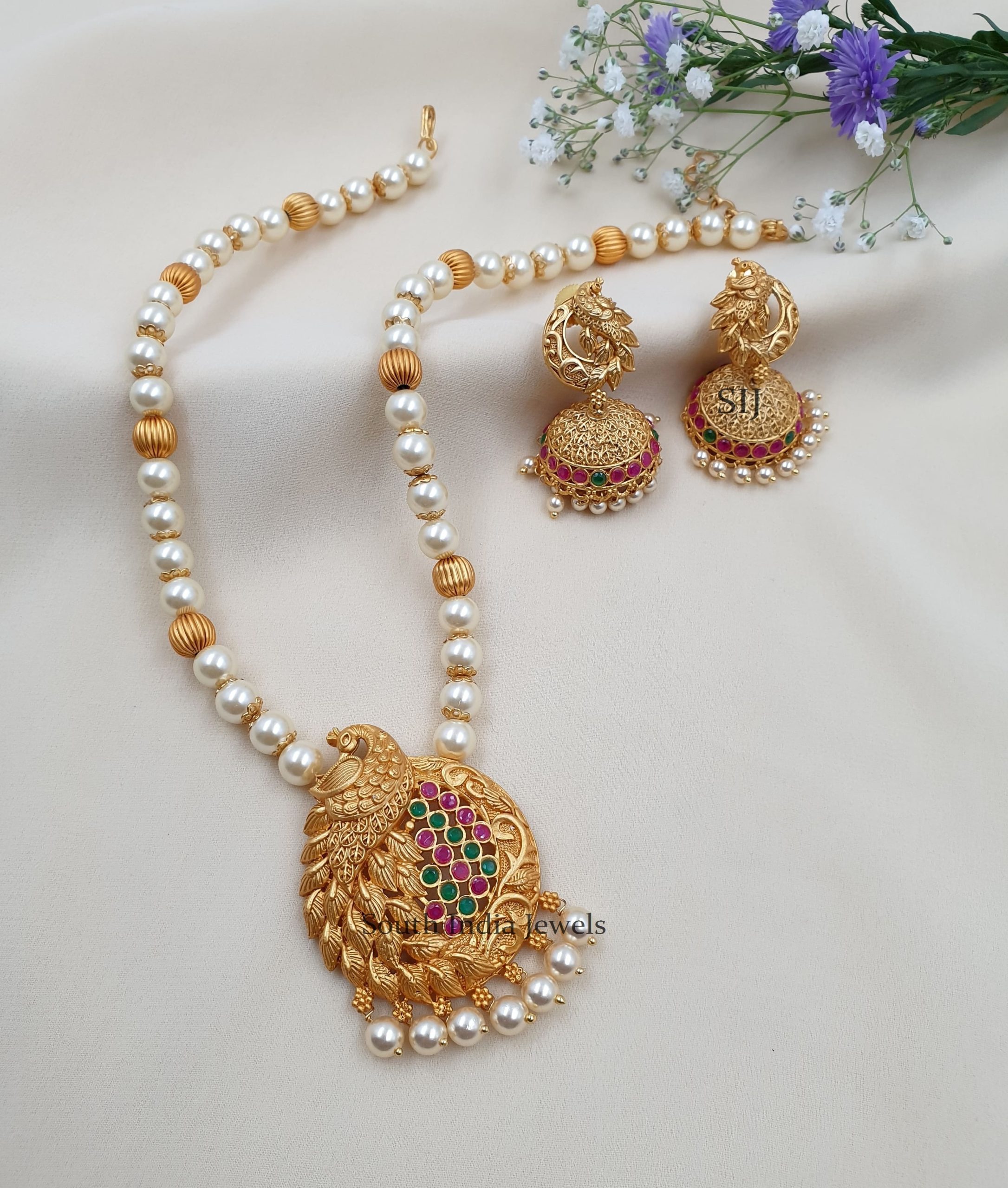 Exquisite Peacock Designer Pearls Necklace