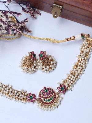 Floral Design Pearls Ruby Choker (2)