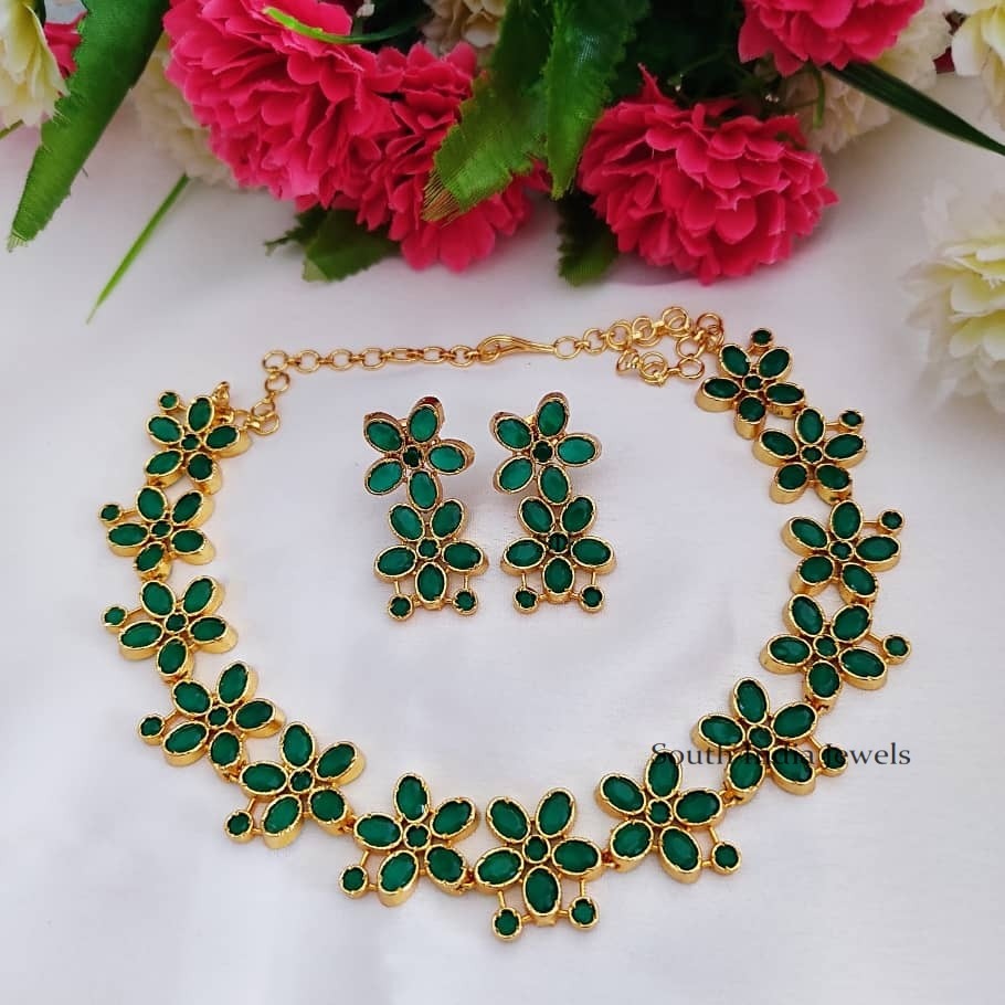 Gold Polish Green Stone Necklace
