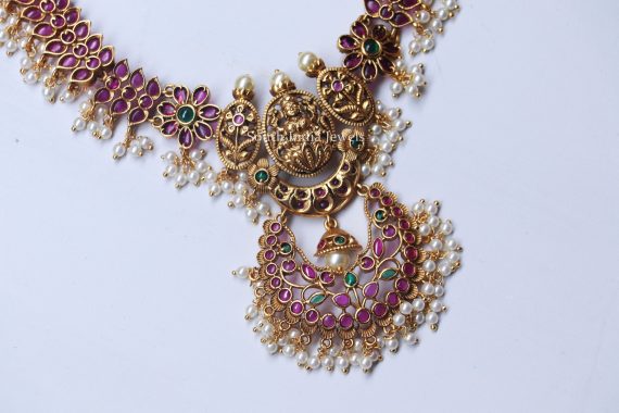 Gorgeous Lakshmi Floral Design Necklace (2)