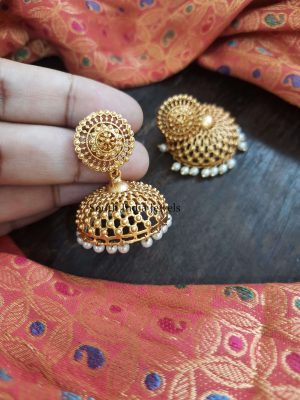 Matte Finish Cutwork Jhumkas (3)