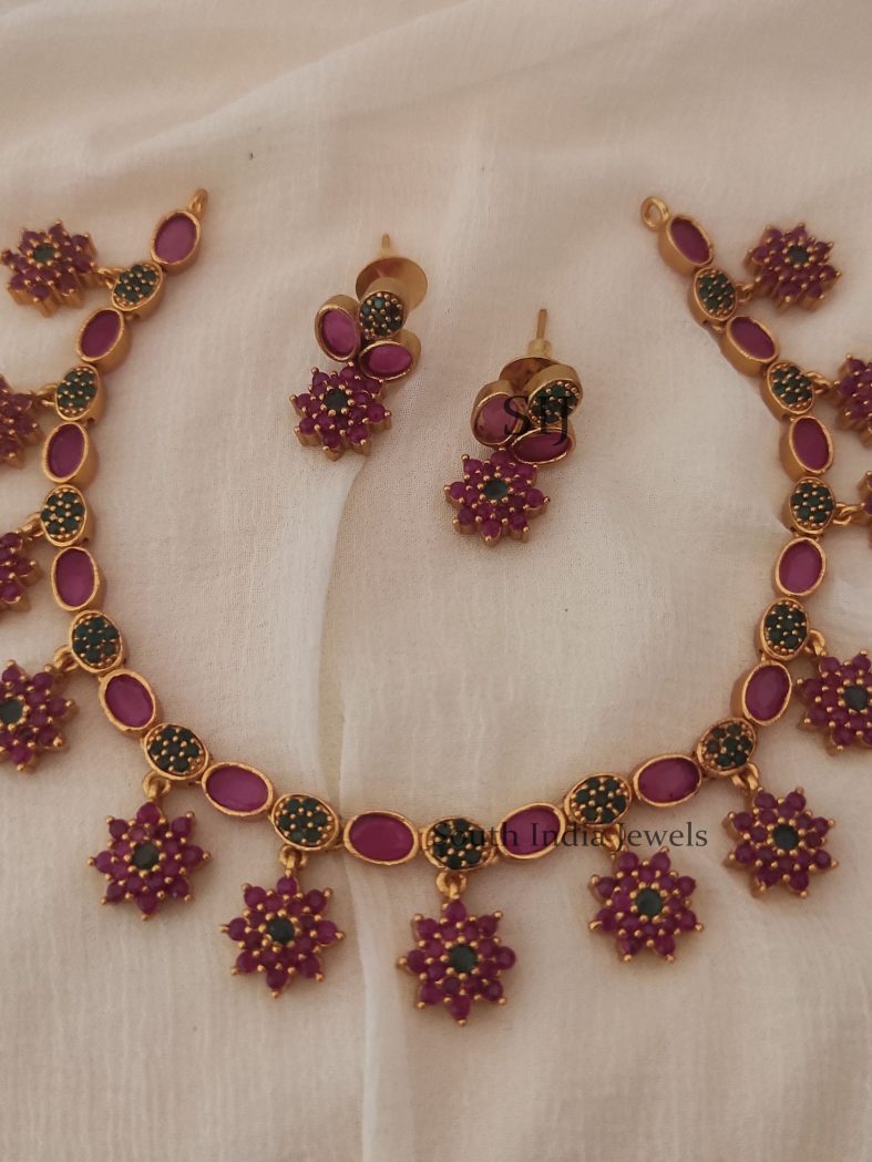 Ruby Emerald Floral Design Necklace (2)