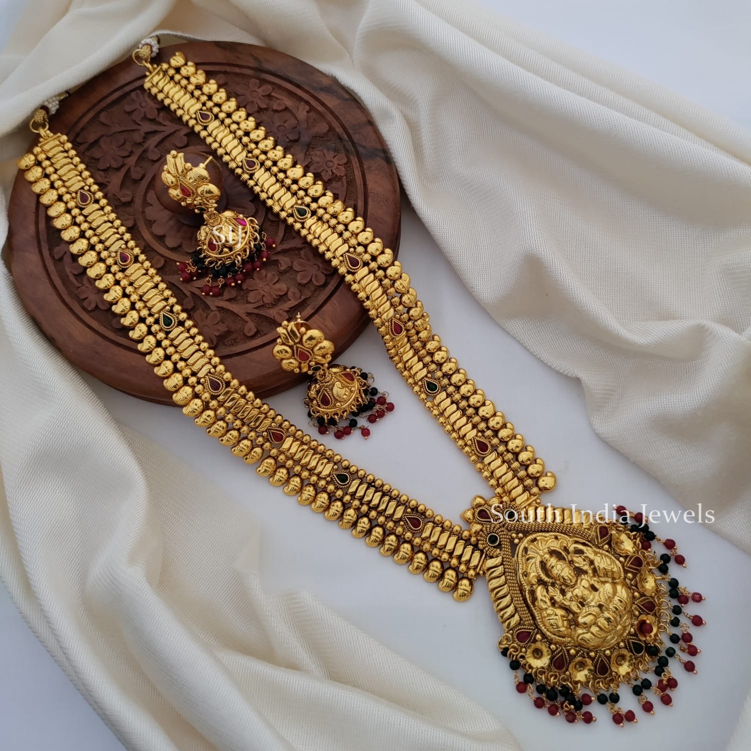 Traditional Gold Finish Lakshmi Haaram