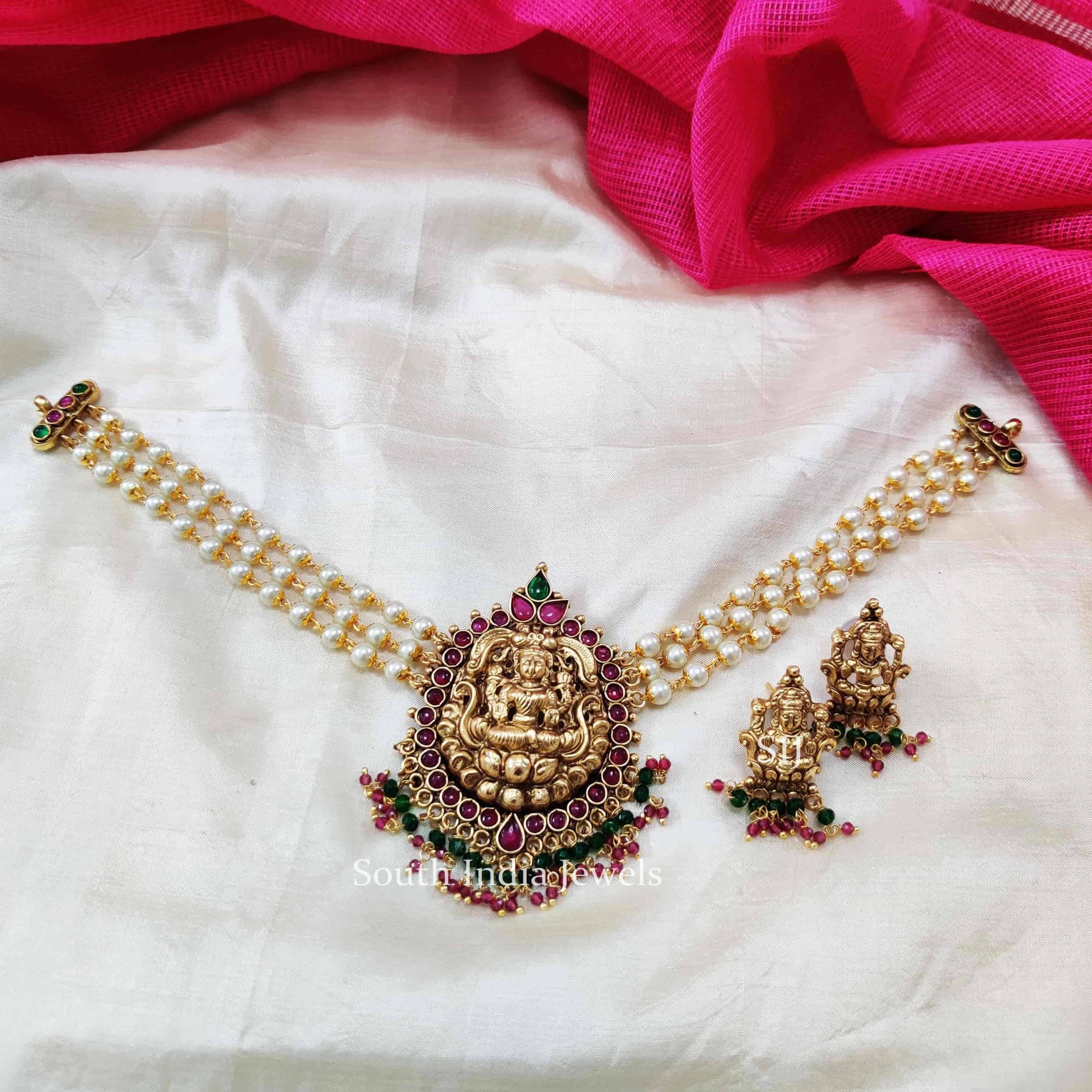Traditional Lakshmi Pendant Pearls Choker.