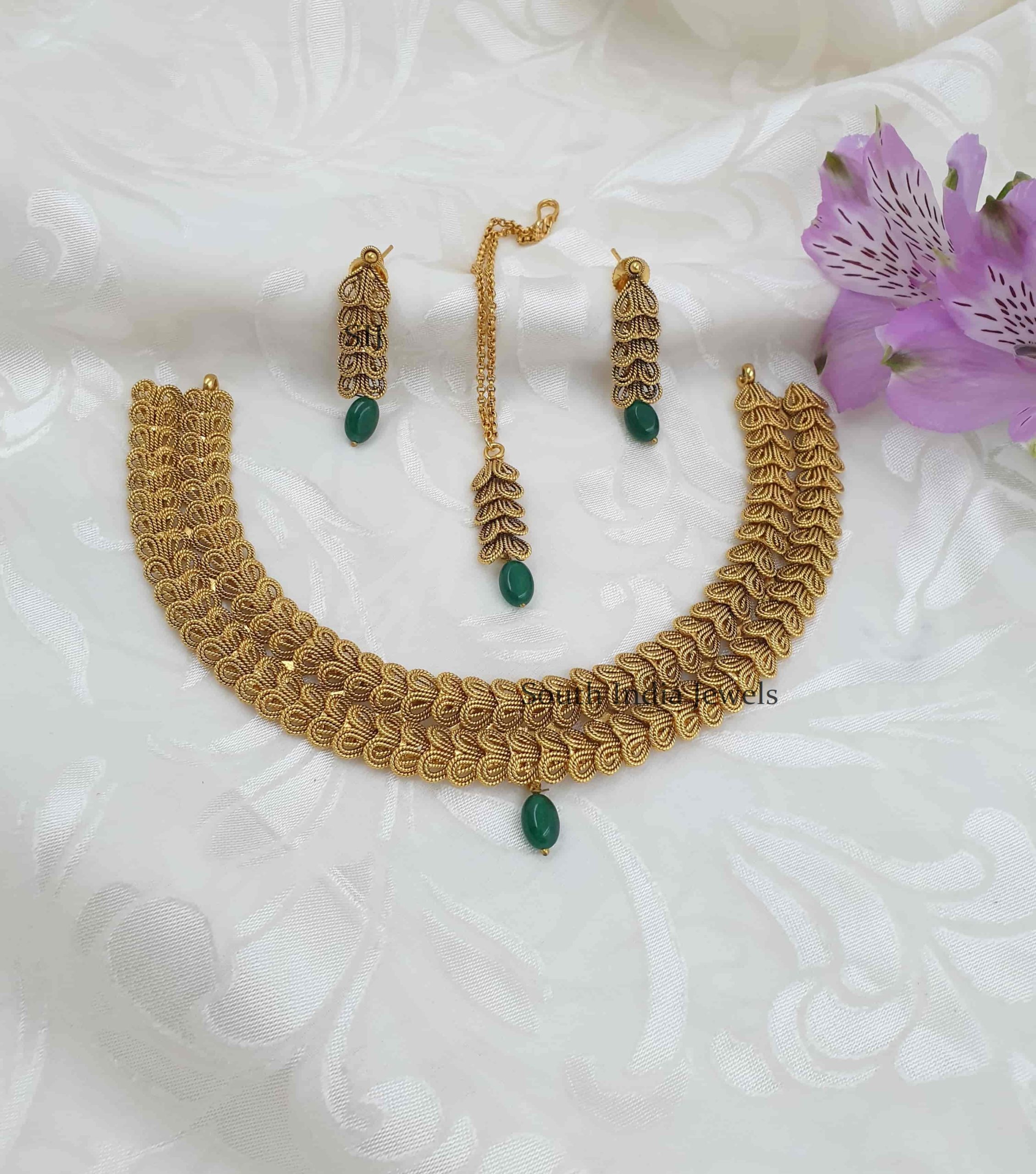 Unique Design Antique Necklace Set