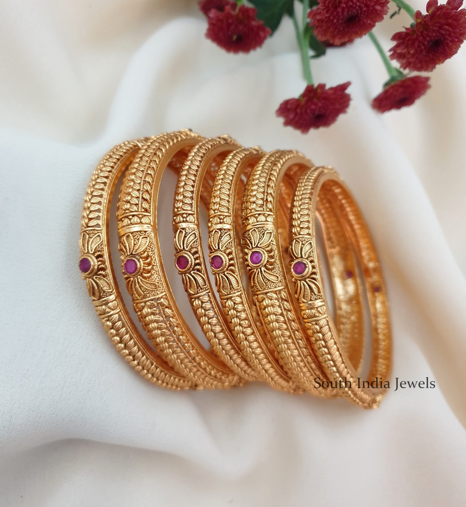 Traditional Design set Bangles - South India Jewels