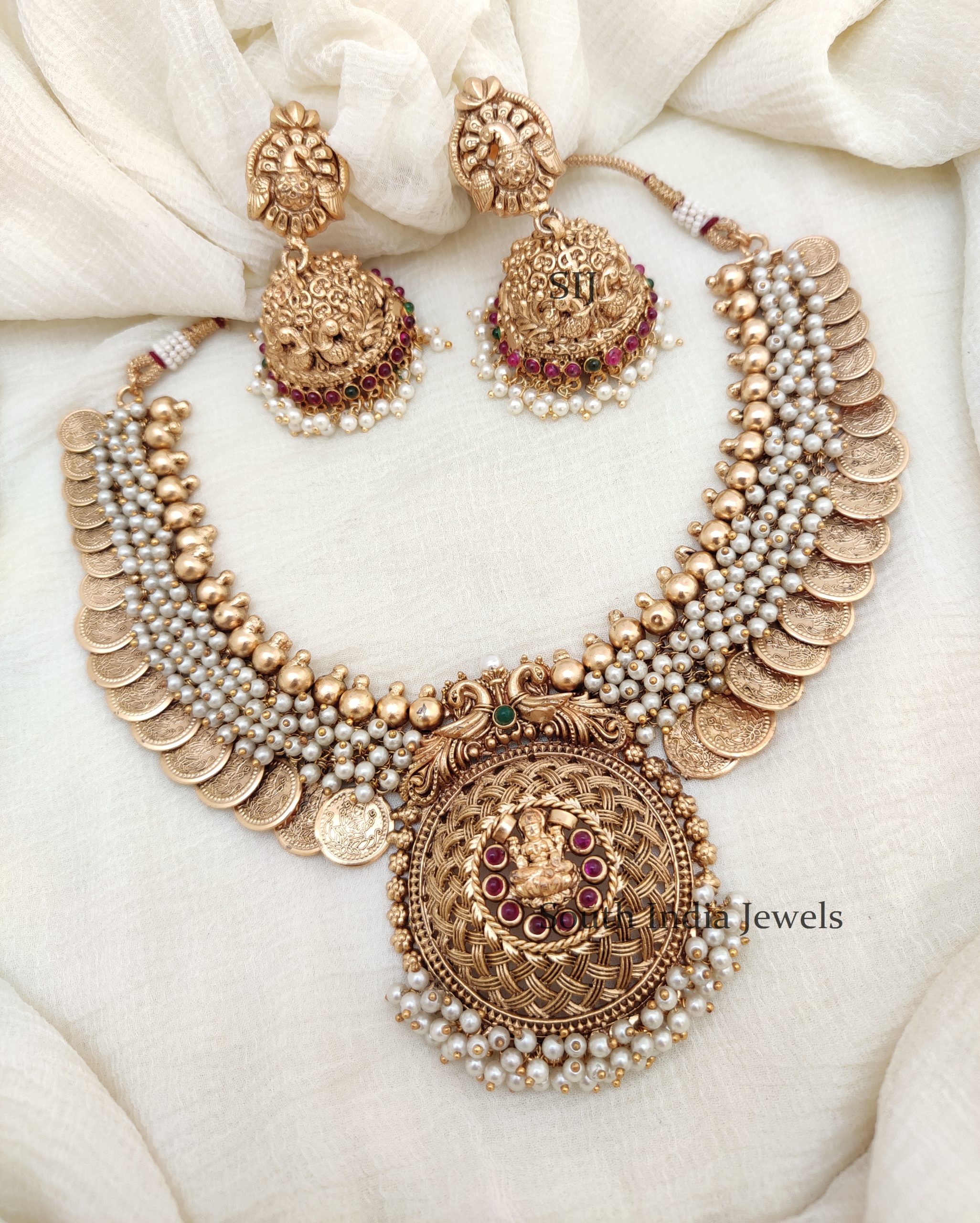 Antique Lakshmi Coin Pearl Necklace (2)