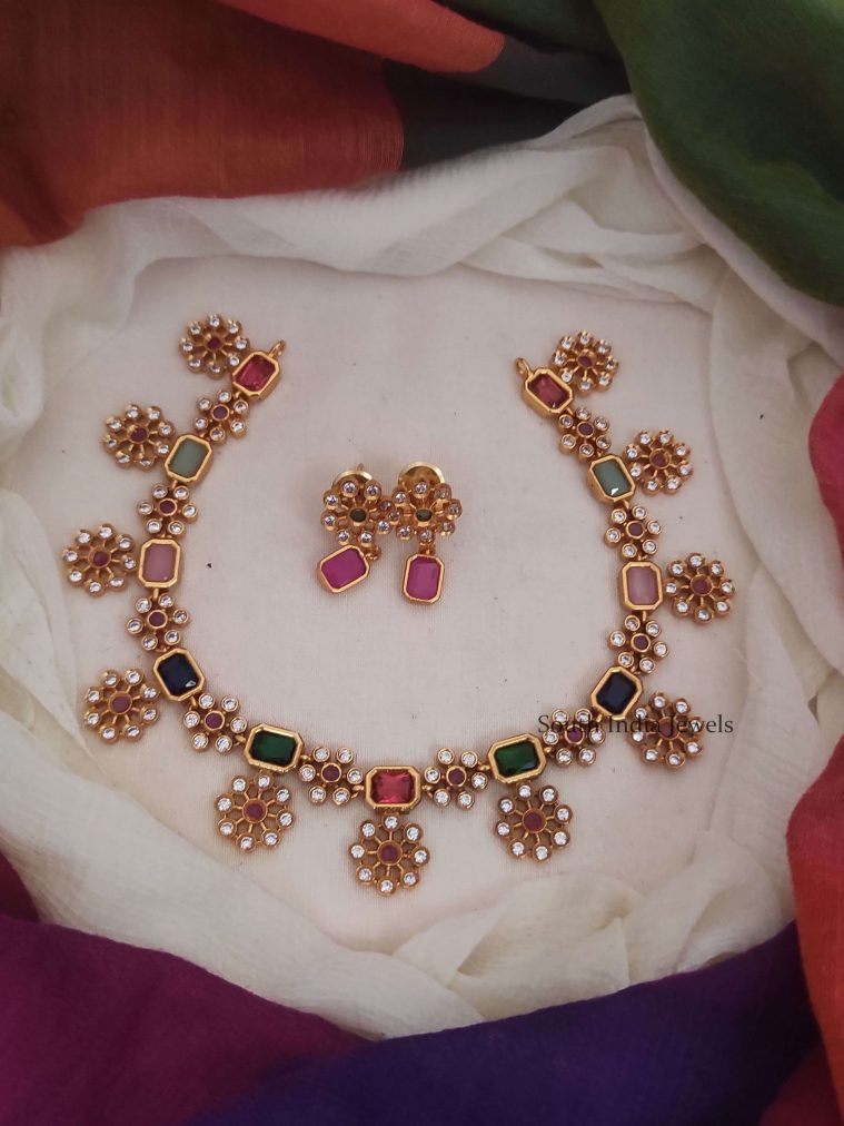 Attractive Navarathna Flower Necklace