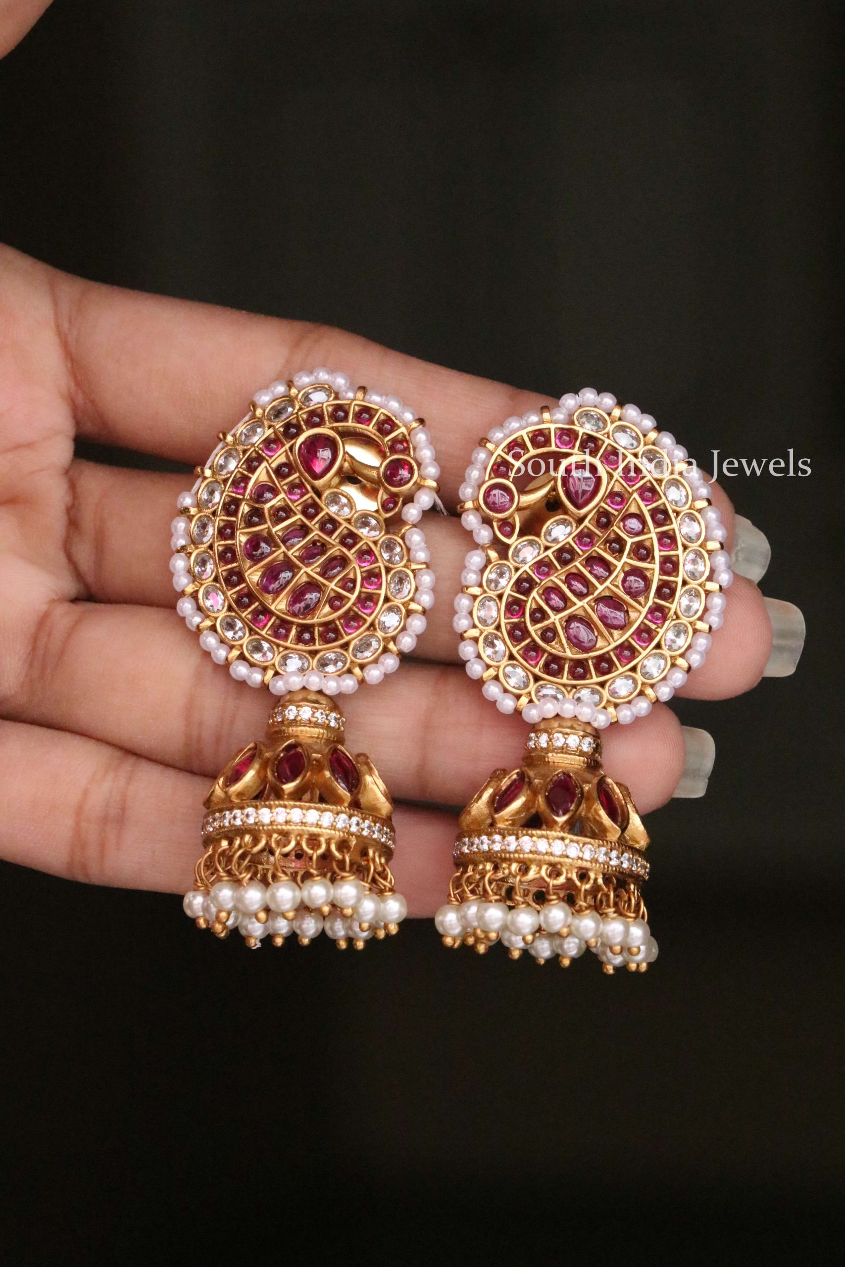 Exquisite Paan Shaped Jhumkas