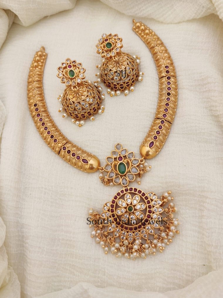 Floral Design Kemp Necklace (2)