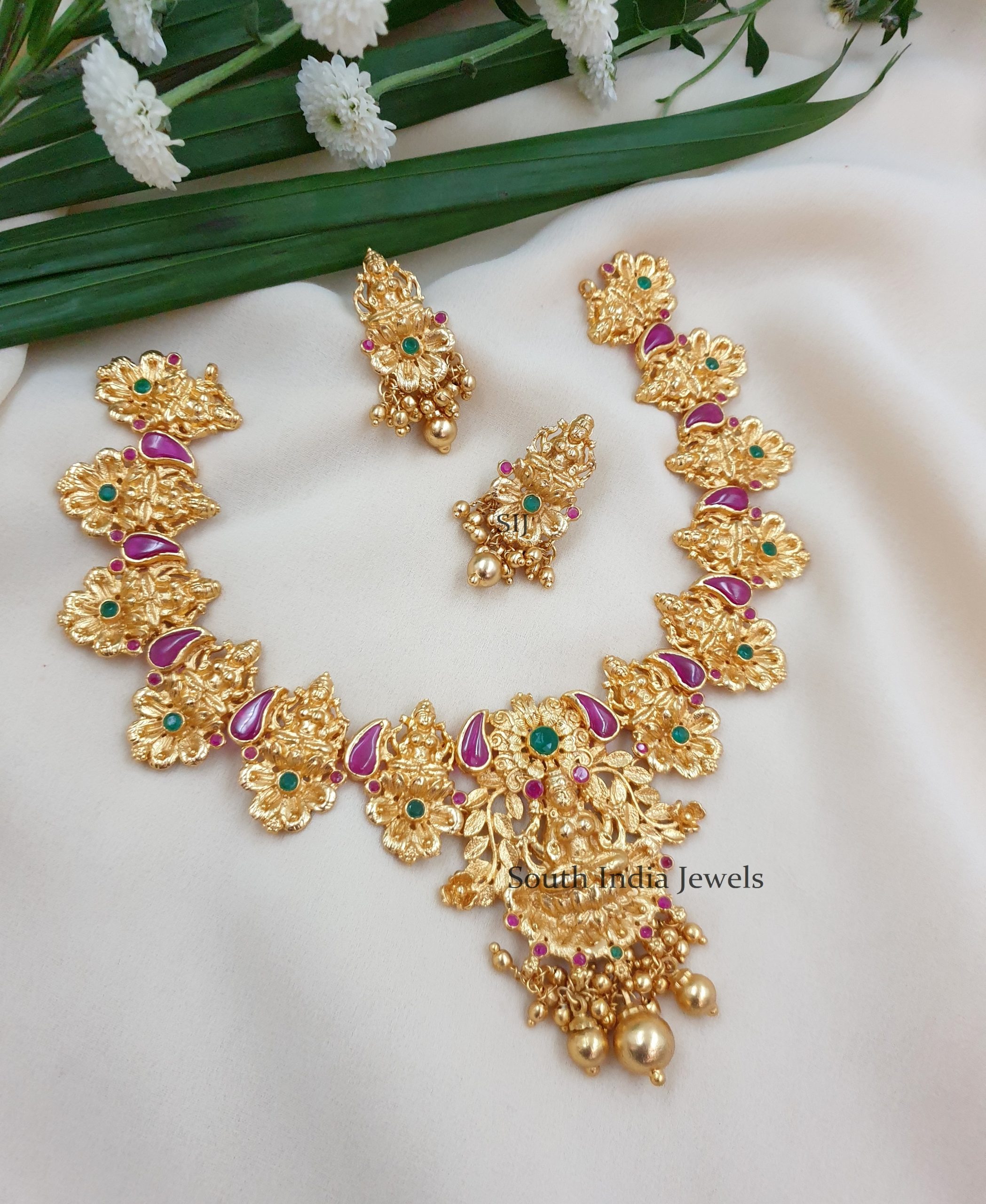 Gorgeous Gold Replica Laxshmi Necklace