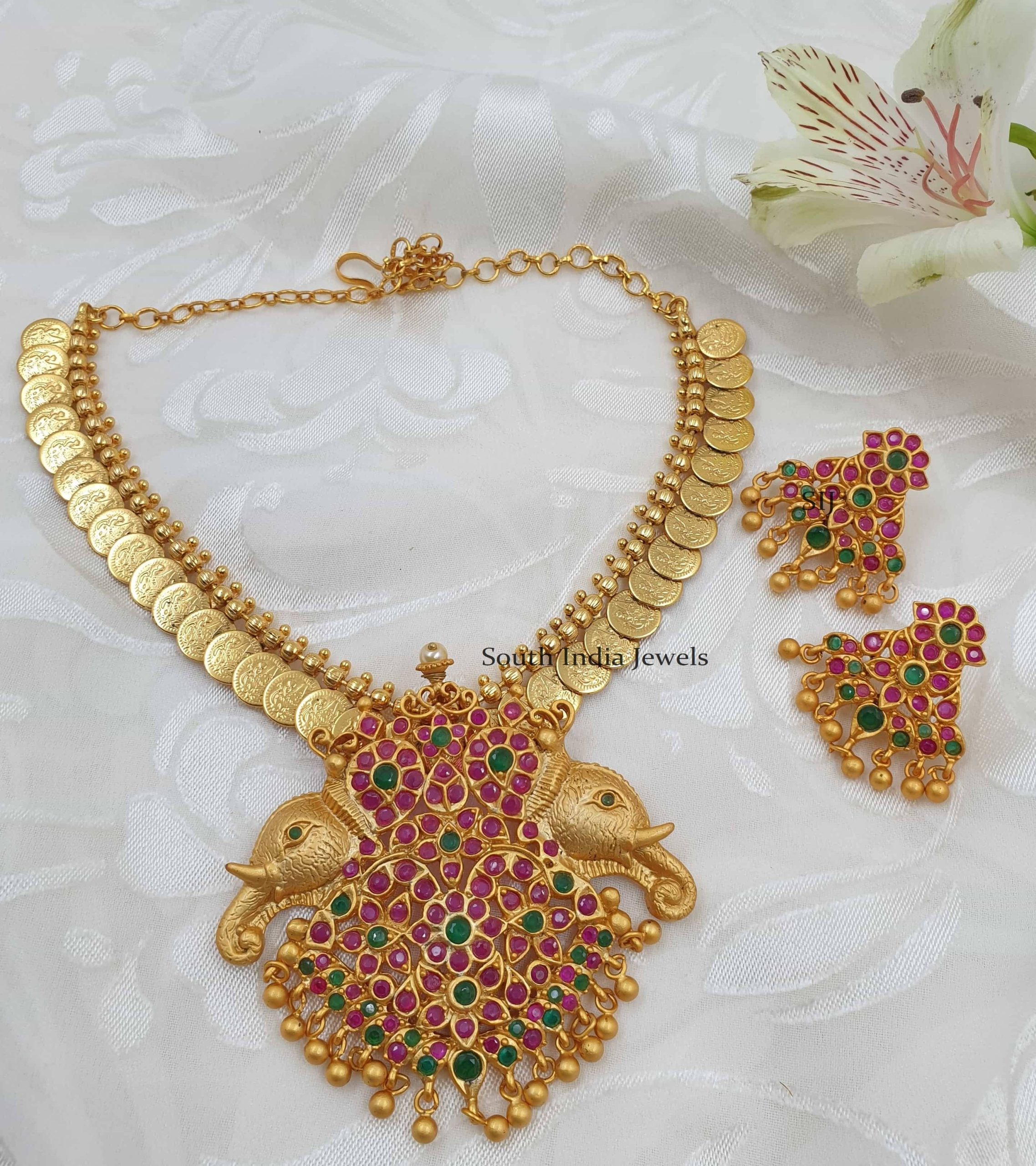 Gorgeous Kasu With Elephant Pendent Necklace