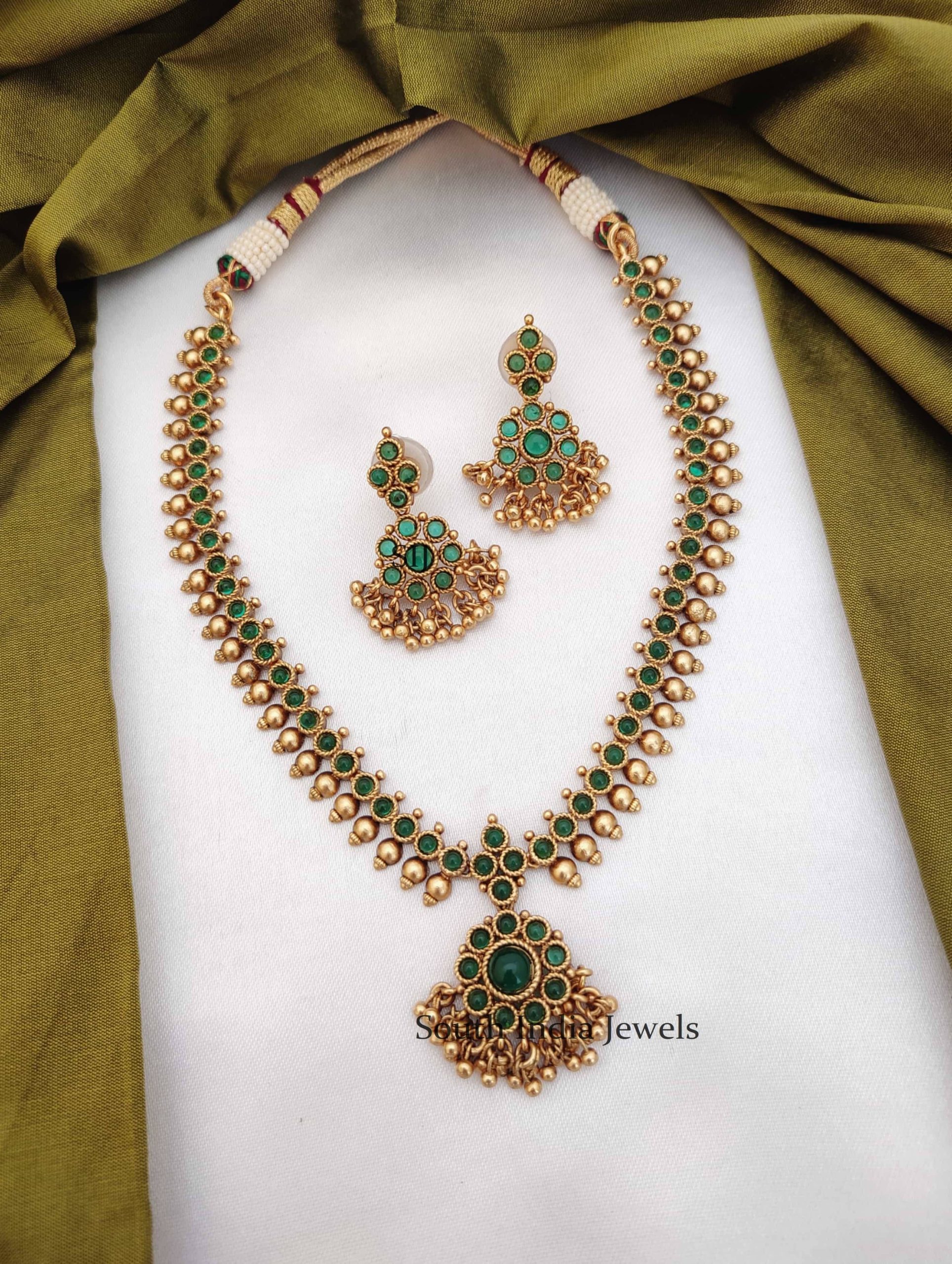 Kollam Supreme Gold Plated Kerala Green Mango Necklace Brass Gold Tone for  Women 21.5 Inch Long By Kollam Supreme : Amazon.in: Fashion