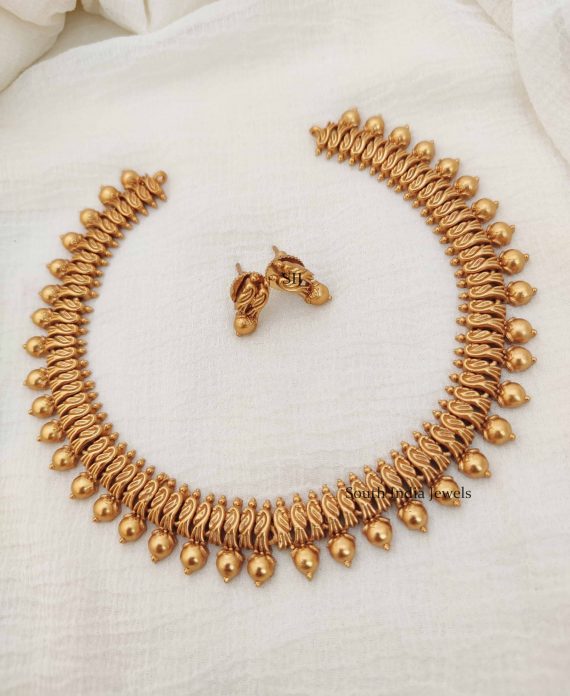 Traditional Simple Function Wear Necklace