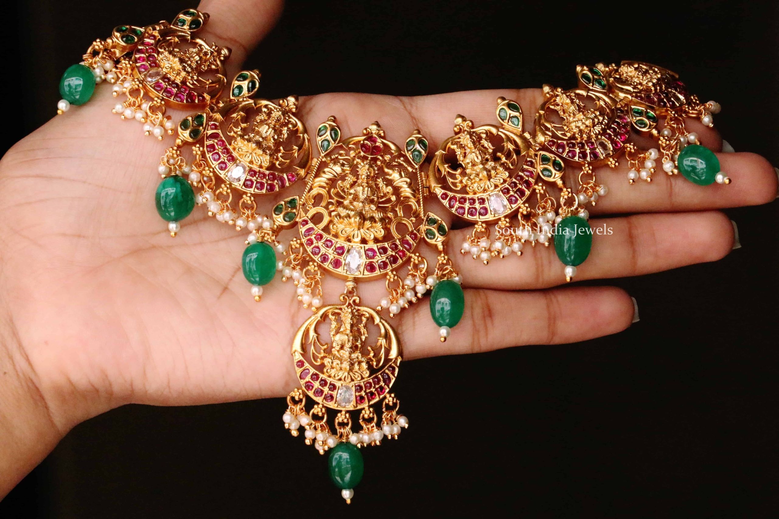 Trendy Lakshmi Emerald Design Necklace