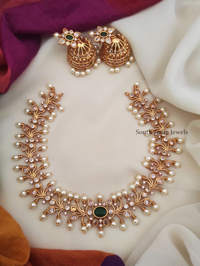 Style Gold Replica Necklace