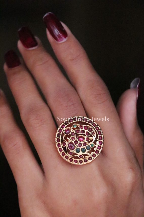 Beautiful Stone Finger Ring