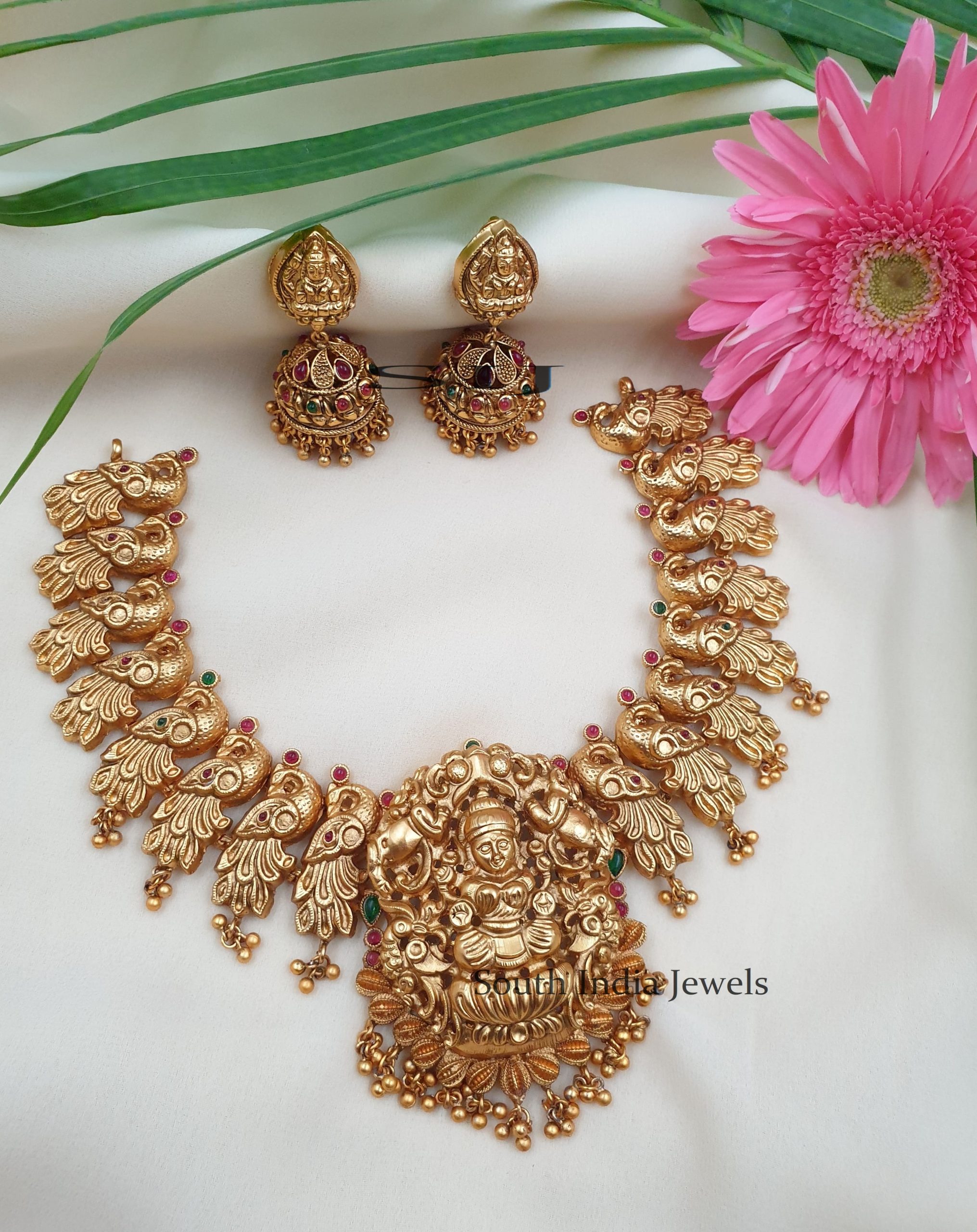 Bridal Lakshmi Design Necklace (4)