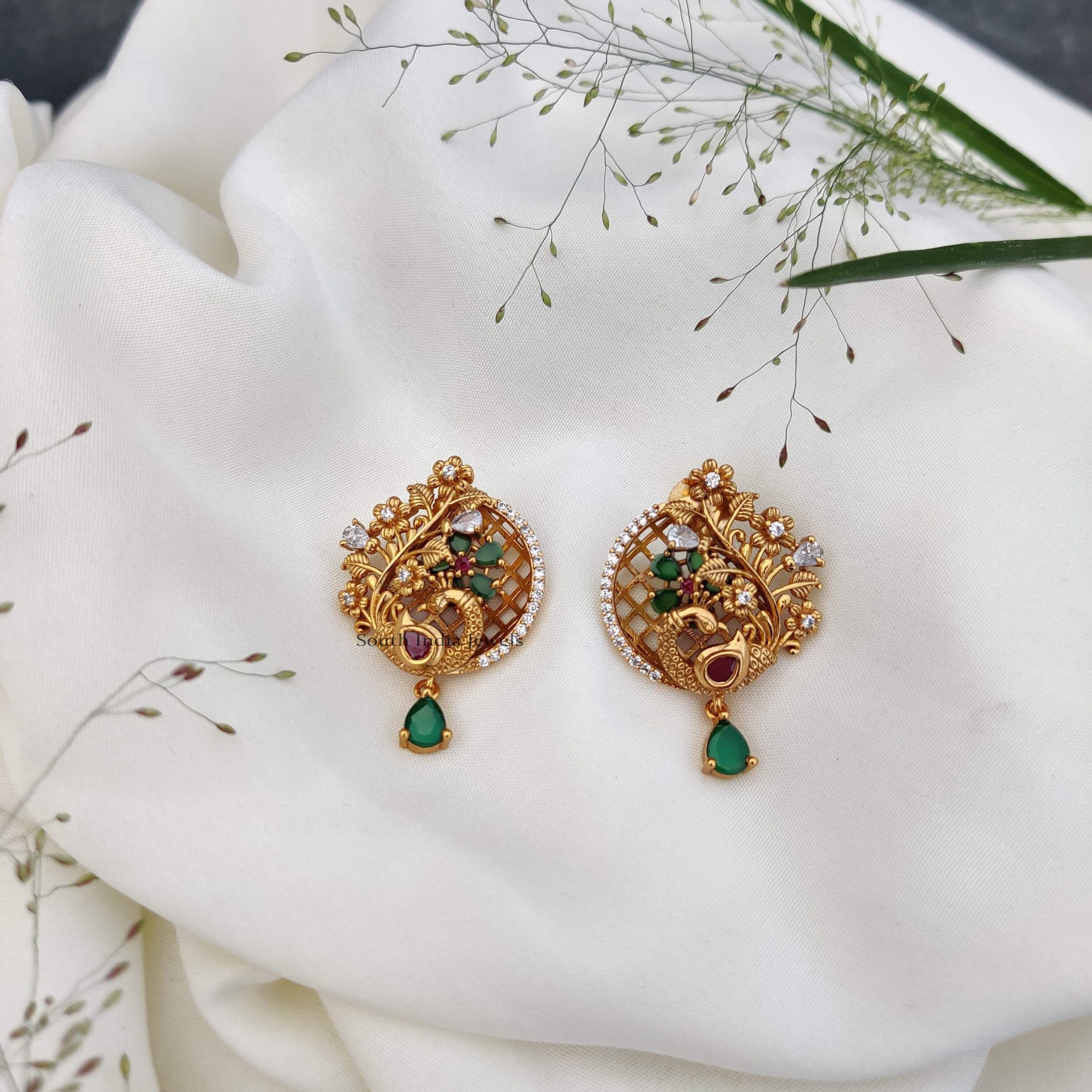 Classic Peacock Design Earrings (3)
