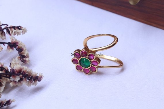 Cute Floral Finger Ring (3)
