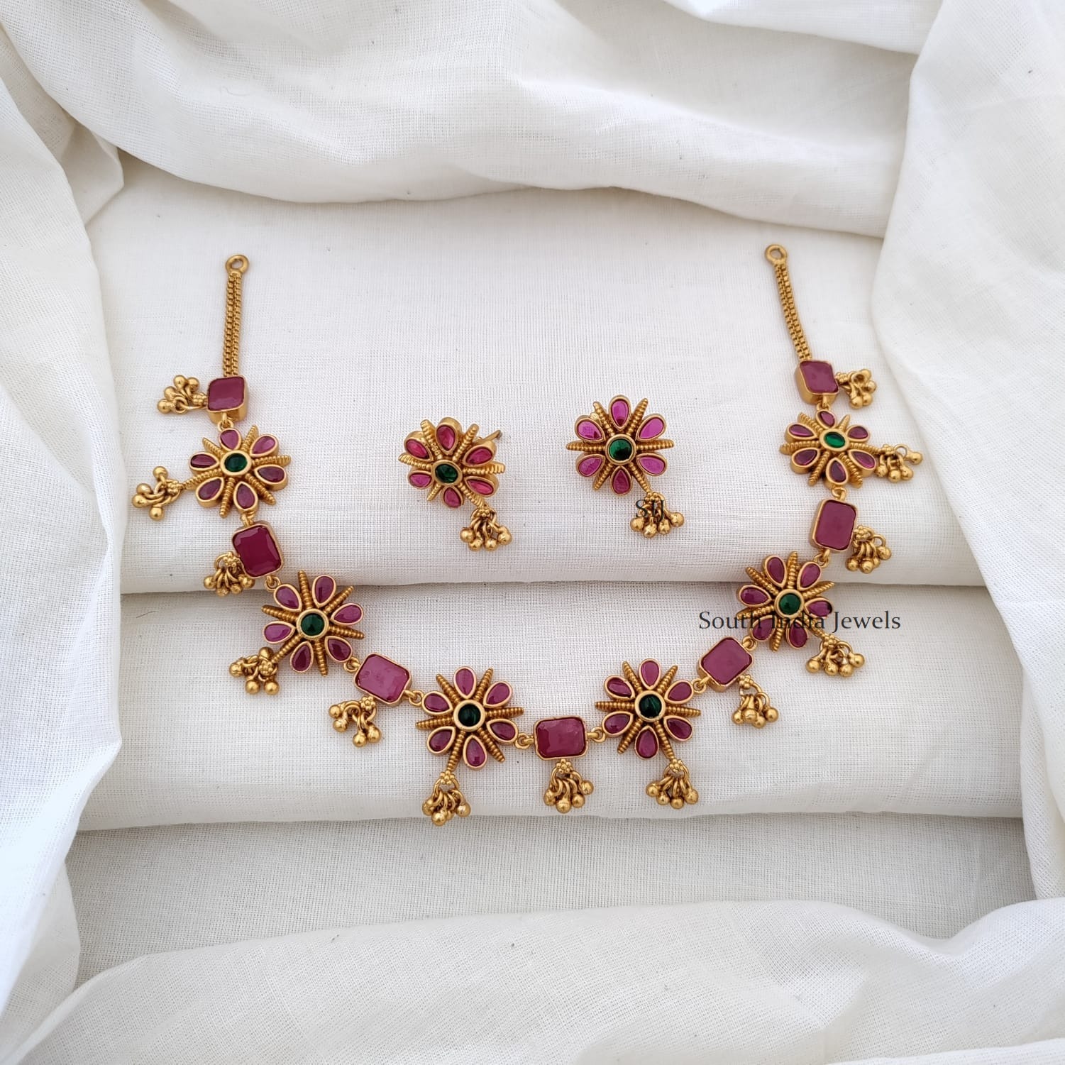 Kemp Stone Floral Necklace