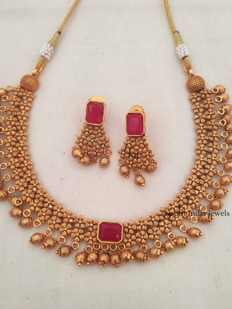 Marvelous Golden Beads Necklace