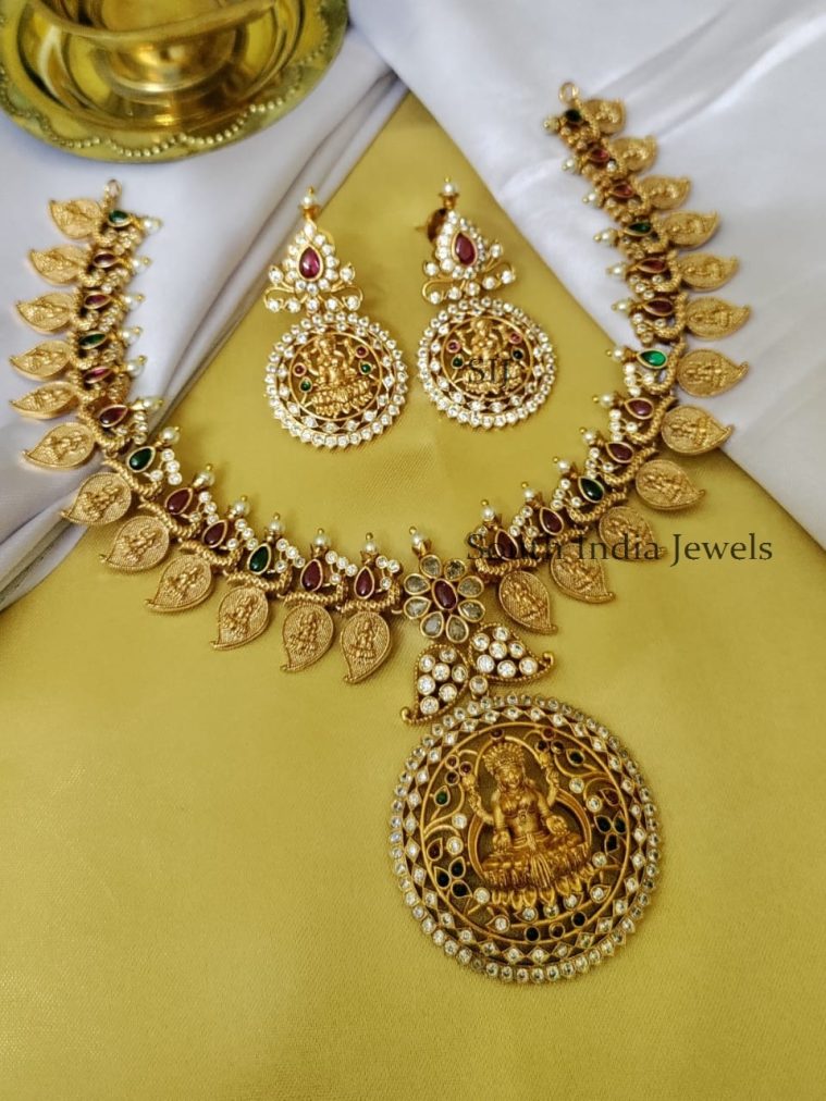 Mesmerising Lakshmi Mango Necklace