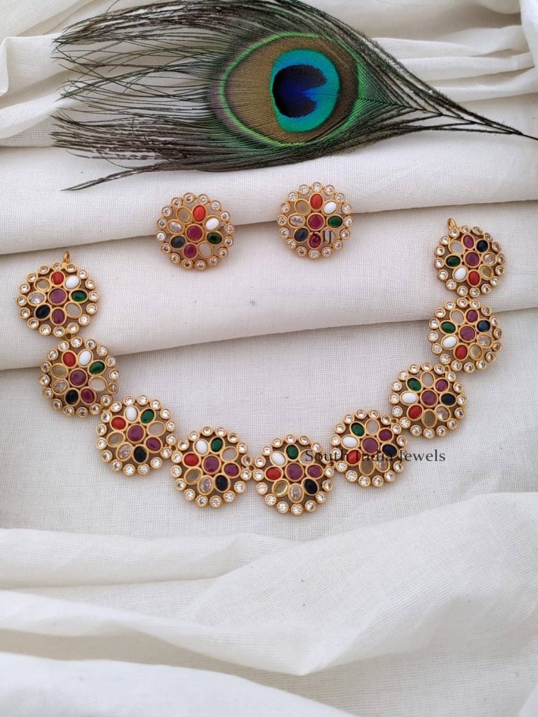 Navarathna Floral Design Necklace